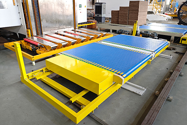 Automatic Centering Transfer Cart